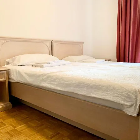 - Vittorio Veneto - Parcheggio Incluso Διαμέρισμα