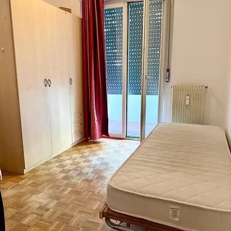 - Vittorio Veneto - Parcheggio Incluso