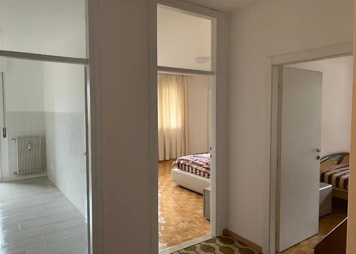 - Vittorio Veneto - Parcheggio Incluso Appartement Bozen